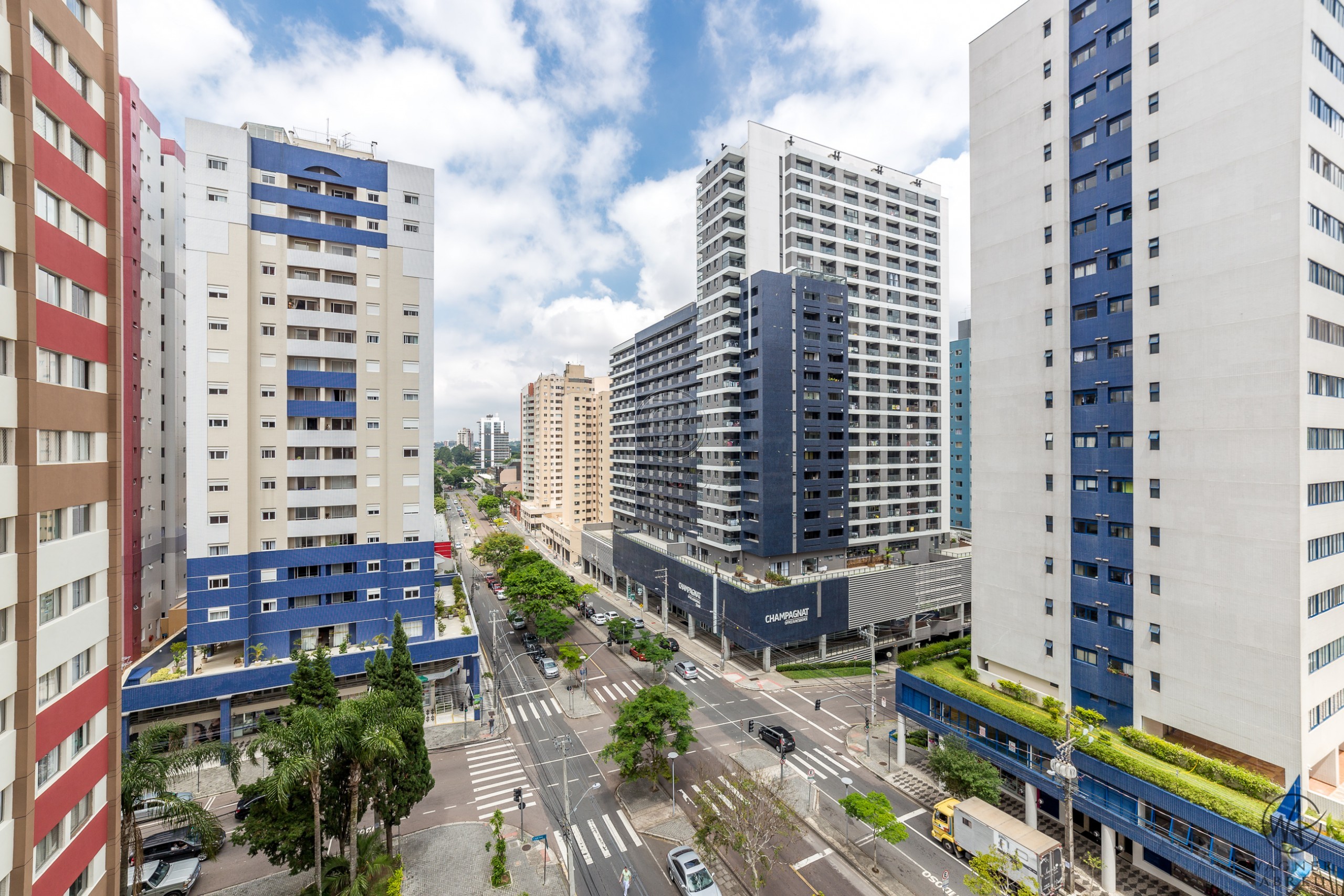 Apartamento Em Curitiba Pr No Bairro Champagnat Refer Ncia Bc