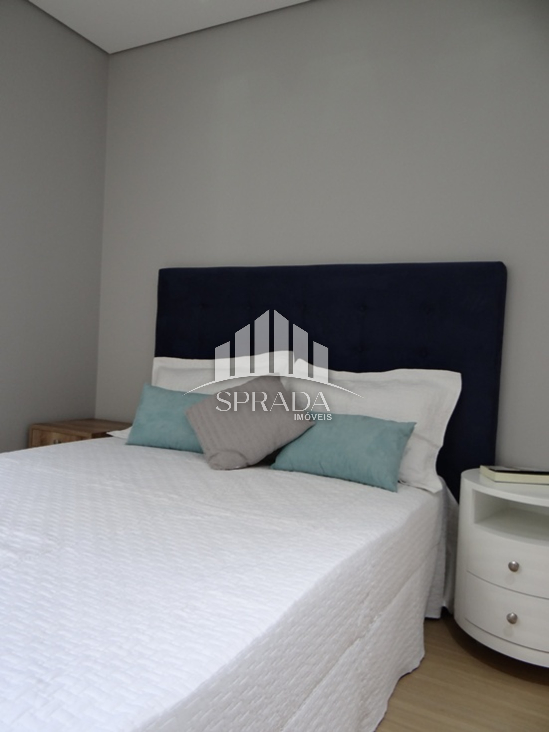 Apartamento à venda com 2 quartos, 70m² - Foto 14