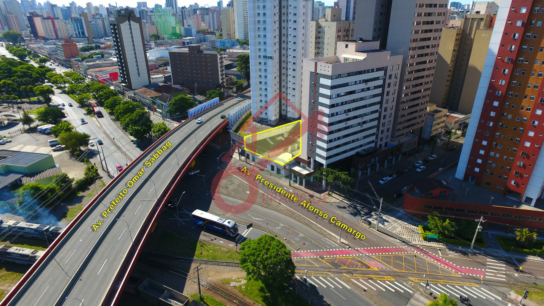 Foto 3 - TERRENO em CURITIBA - PR, no bairro Cristo Rei - Referência PIV- TERRENO0338