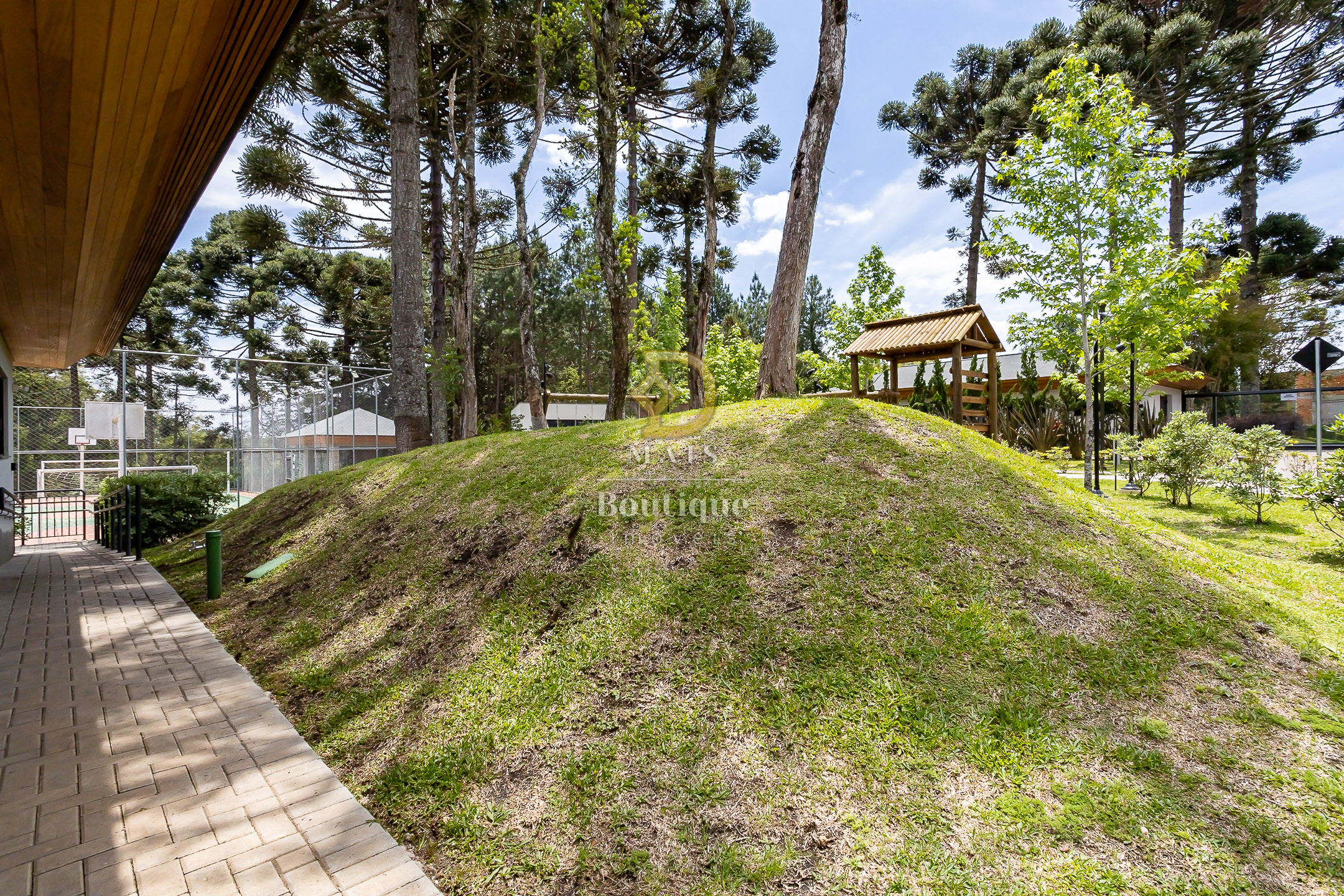 Long Beach, casas e terrenos Campo Comprido - Curitiba