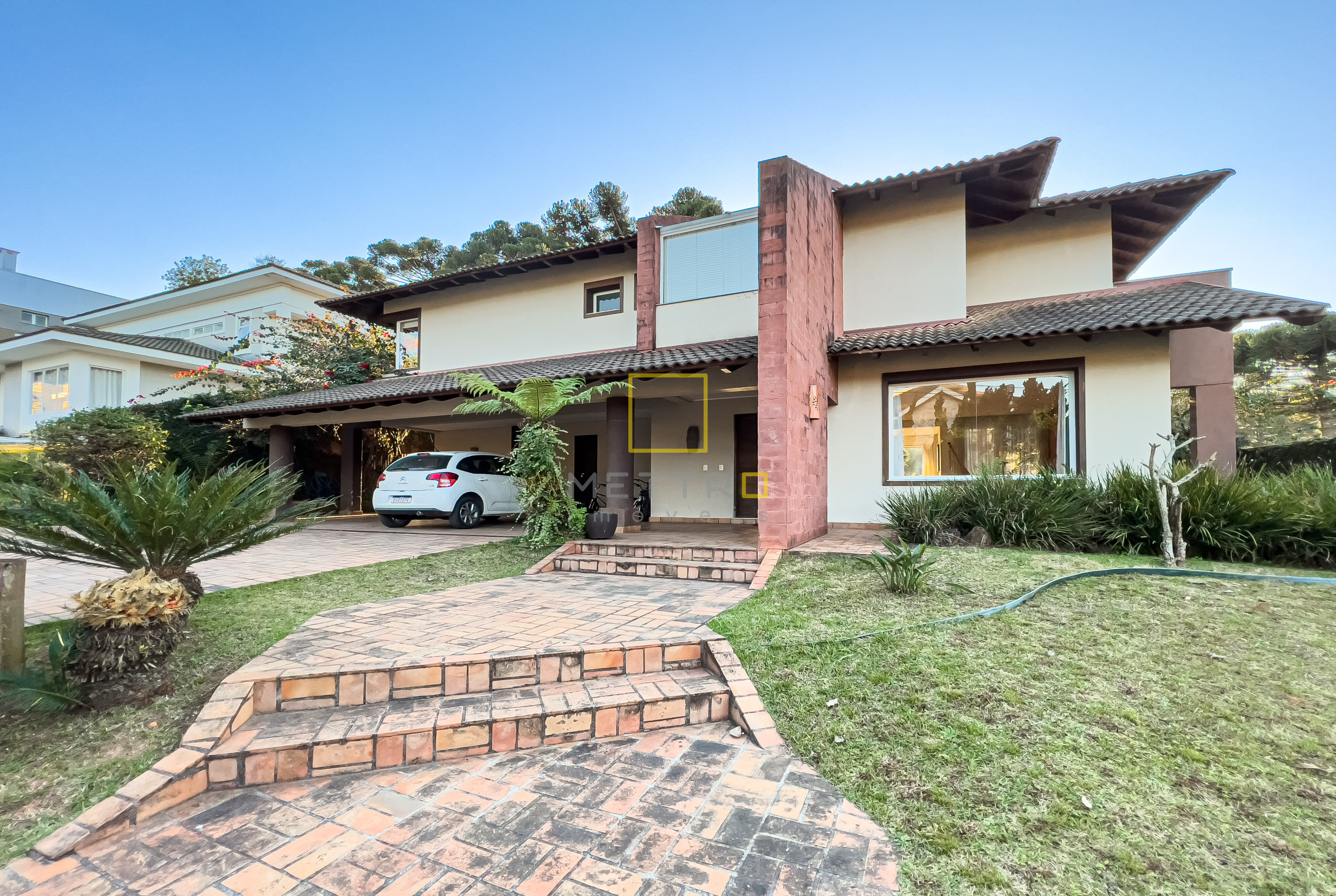 Casas com ar condicionado à venda em Santa Cândida, Curitiba, PR