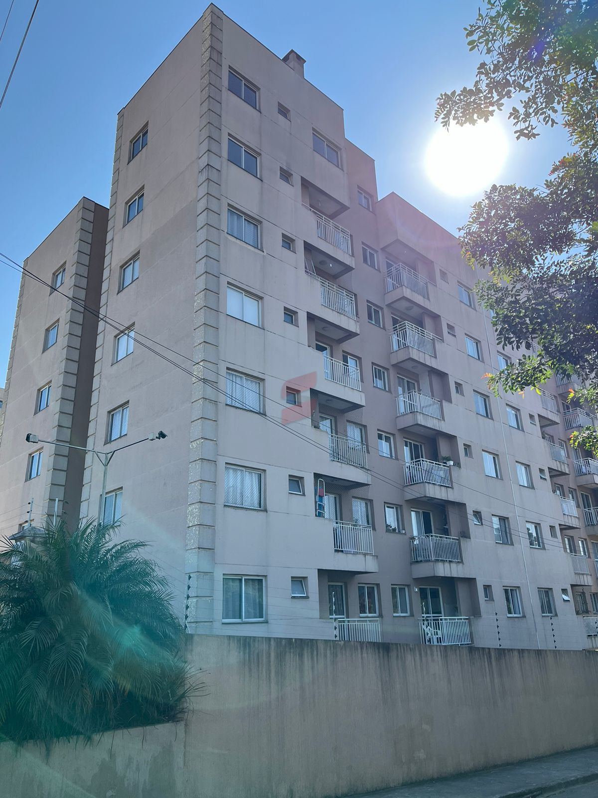 APARTAMENTO com 2 dormitórios à venda por R$ 290.000,00 no bairro Alto Tarumã - PINHAIS / PR