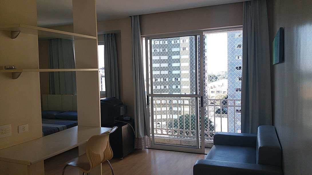 Foto 2 - Apartamento na Av. 7 de Setembro - Curitiba