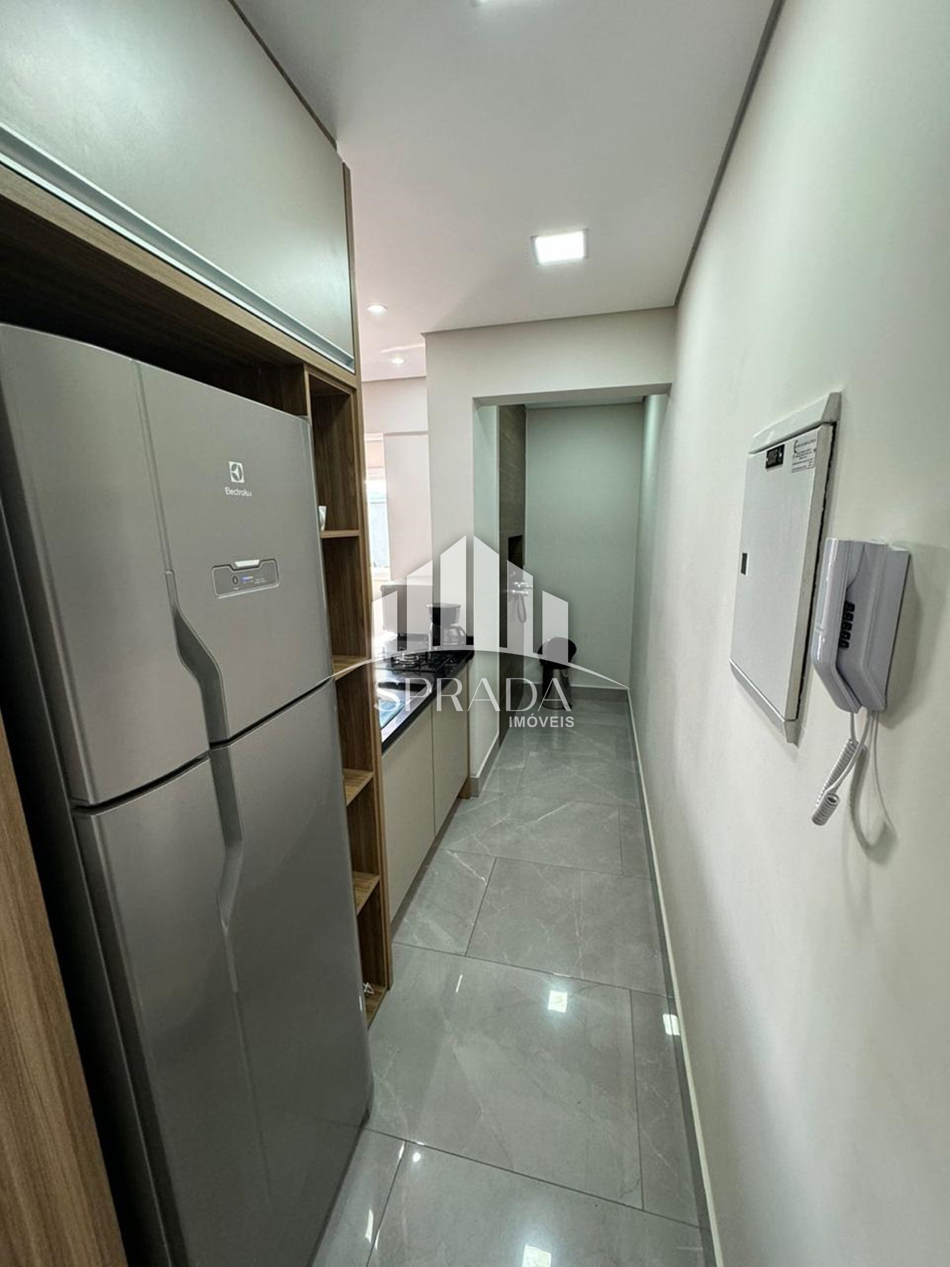 Apartamento à venda com 2 quartos, 70m² - Foto 5