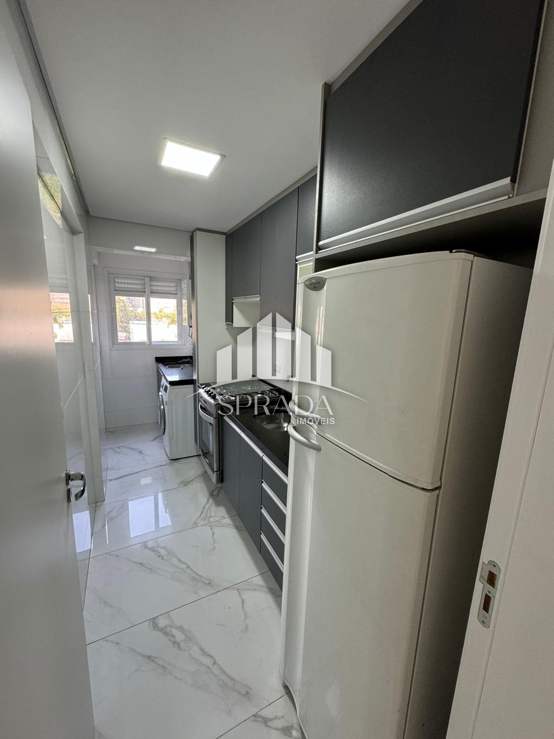 Apartamento à venda com 2 quartos, 70m² - Foto 14